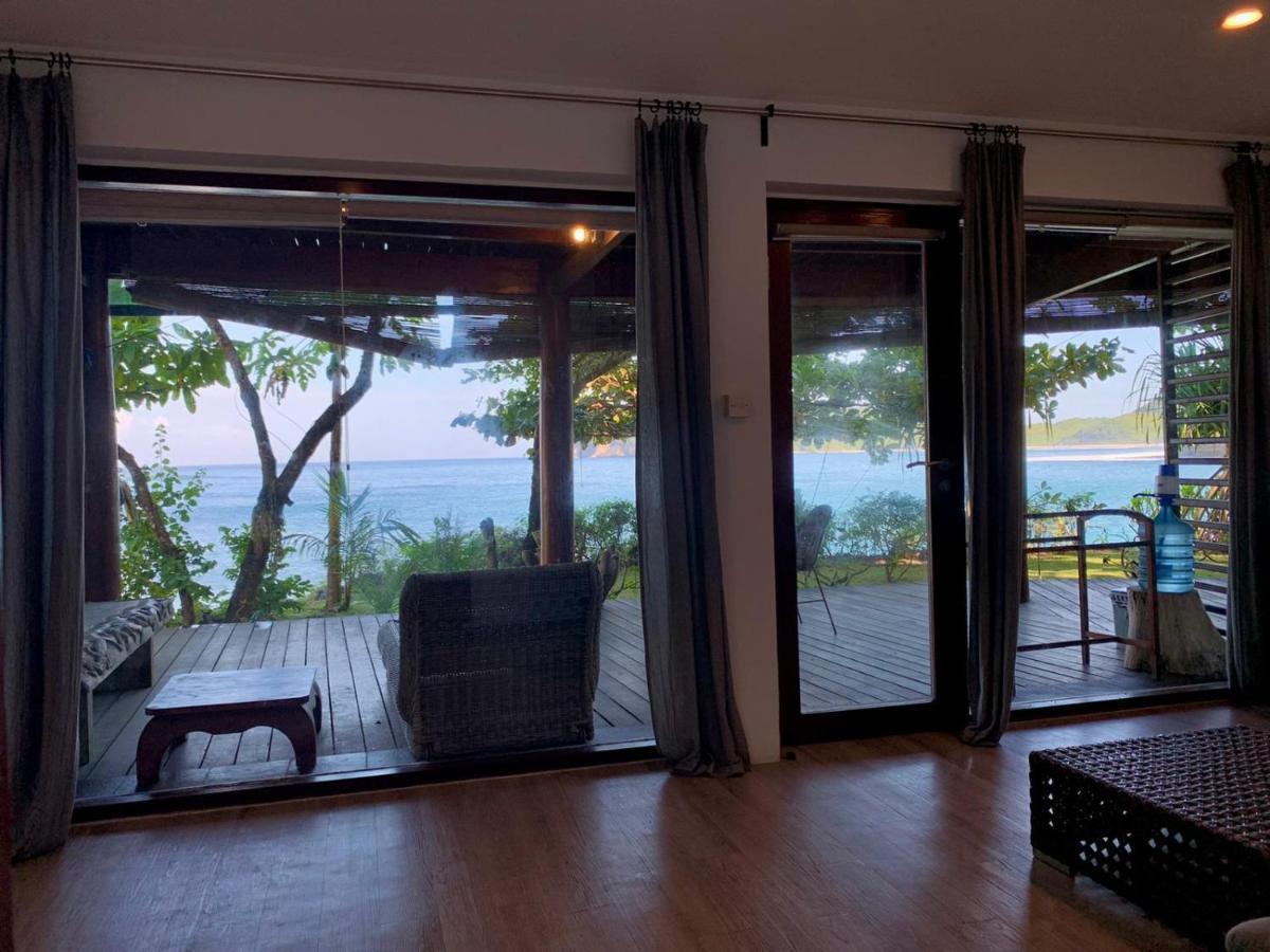 Castaway Surf Retreat 1 Hotel Sekongkang Exterior photo
